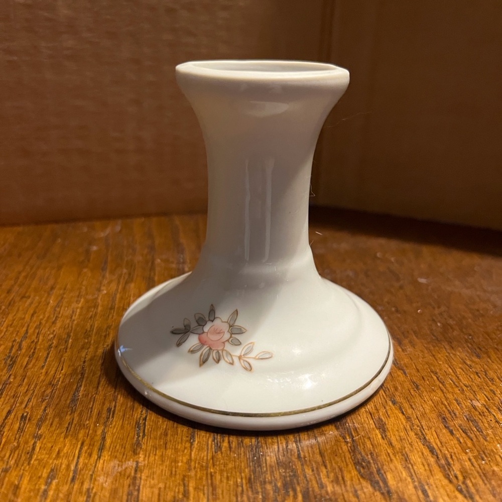 Ceramic Single Candle Holder